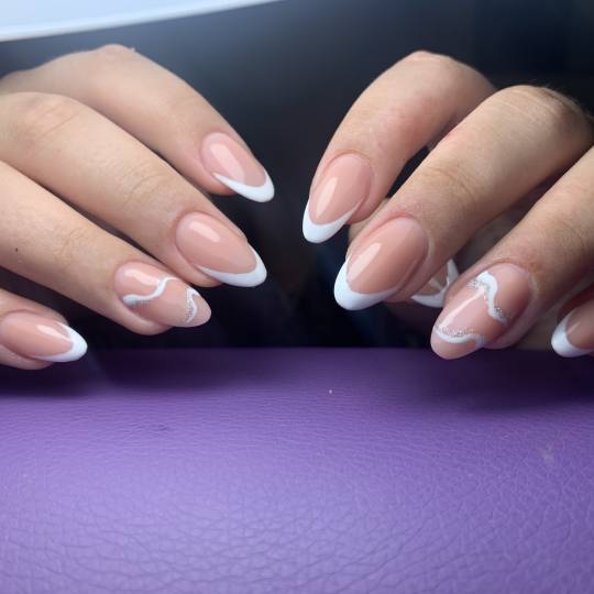 Serebro by Dinails #beograd Izlivanje noktiju Izlivanje noktiju gelom - M dužina