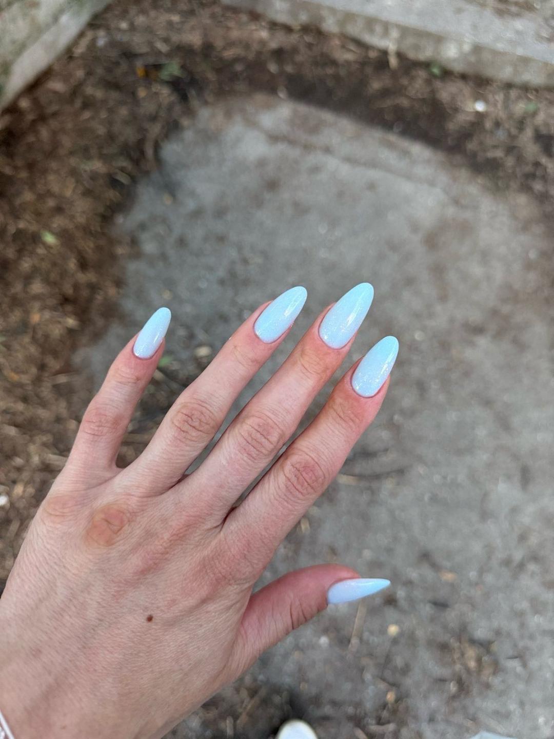 Korekcija noktiju salonski rad - M dužina - Sneža Nails, Beograd Izlivanje noktiju Nokti Izlivanje noktiju, Beograd, Novi Beograd Stari Merkator