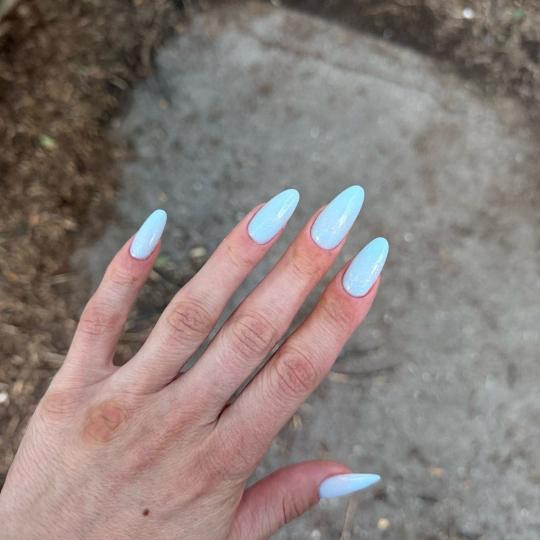 Sneža Nails #beograd Izlivanje noktiju Korekcija noktiju salonski rad - M dužina
