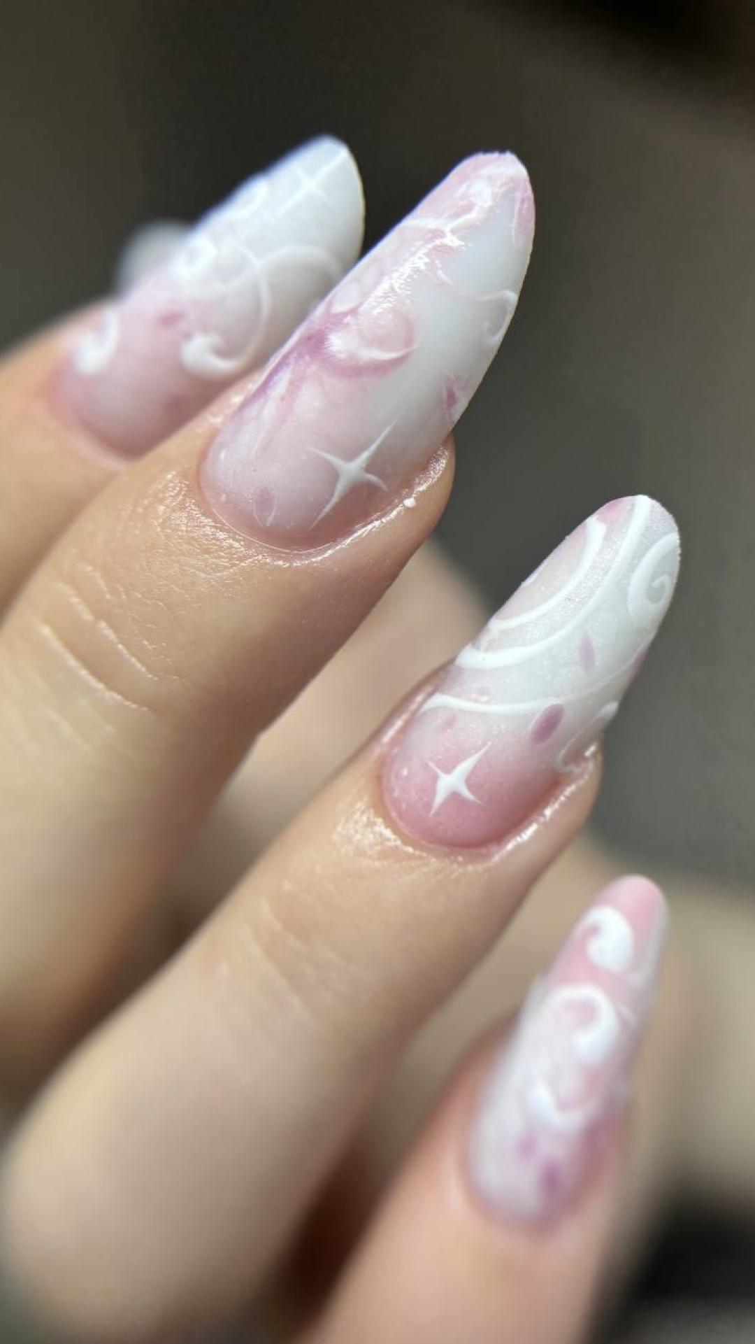 Nadogradnja noktiju gel - L i više dužina - Touch Aesthetic&Medical care, Beograd Ruski manikir i pedikir Nokti Ruski manikir i pedikir, Beograd, Vračar, Čubura, Crveni krst