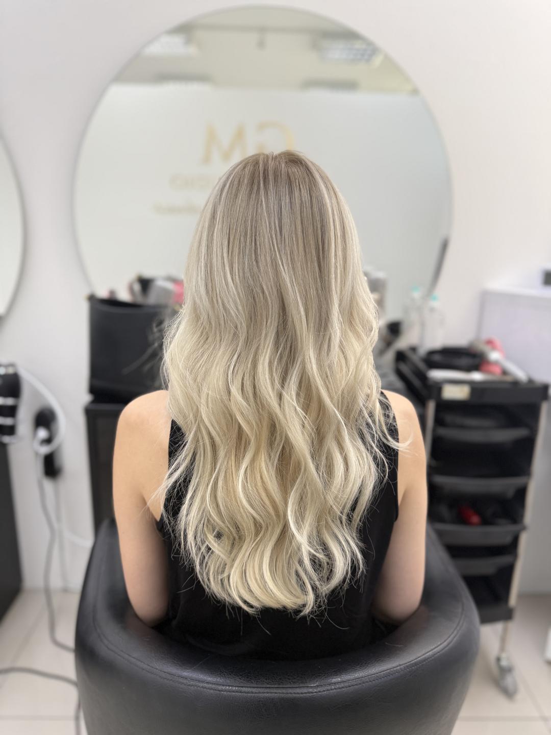 GM Beauty studio #beograd Uvijanje, lokne i talasi Feniranje na lokne / talase - kosa srednje dužine