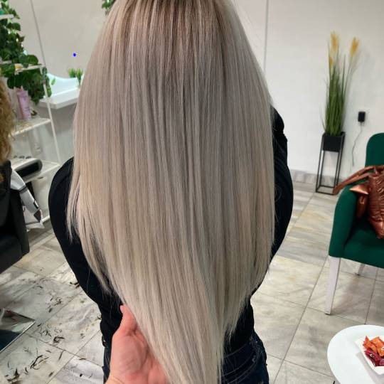 Atelje Glossy Hair #beograd Ombre, sombre, balayage Balayage - ekstra duga kosa