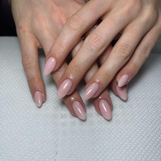 Sneža Nails #beograd Izlivanje noktiju Korekcija noktiju salonski rad - M dužina