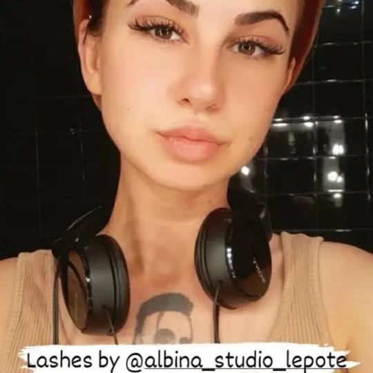 Albina Unisex Studio Lepote #temerin Nadogradnja trepavica Nadogradnja svilenih trepavica - 1 na 1 +