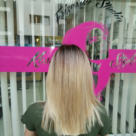 Кostić Style #kragujevac Ombre, sombre, balayage Sombre + feniranje - kosa srednje dužine