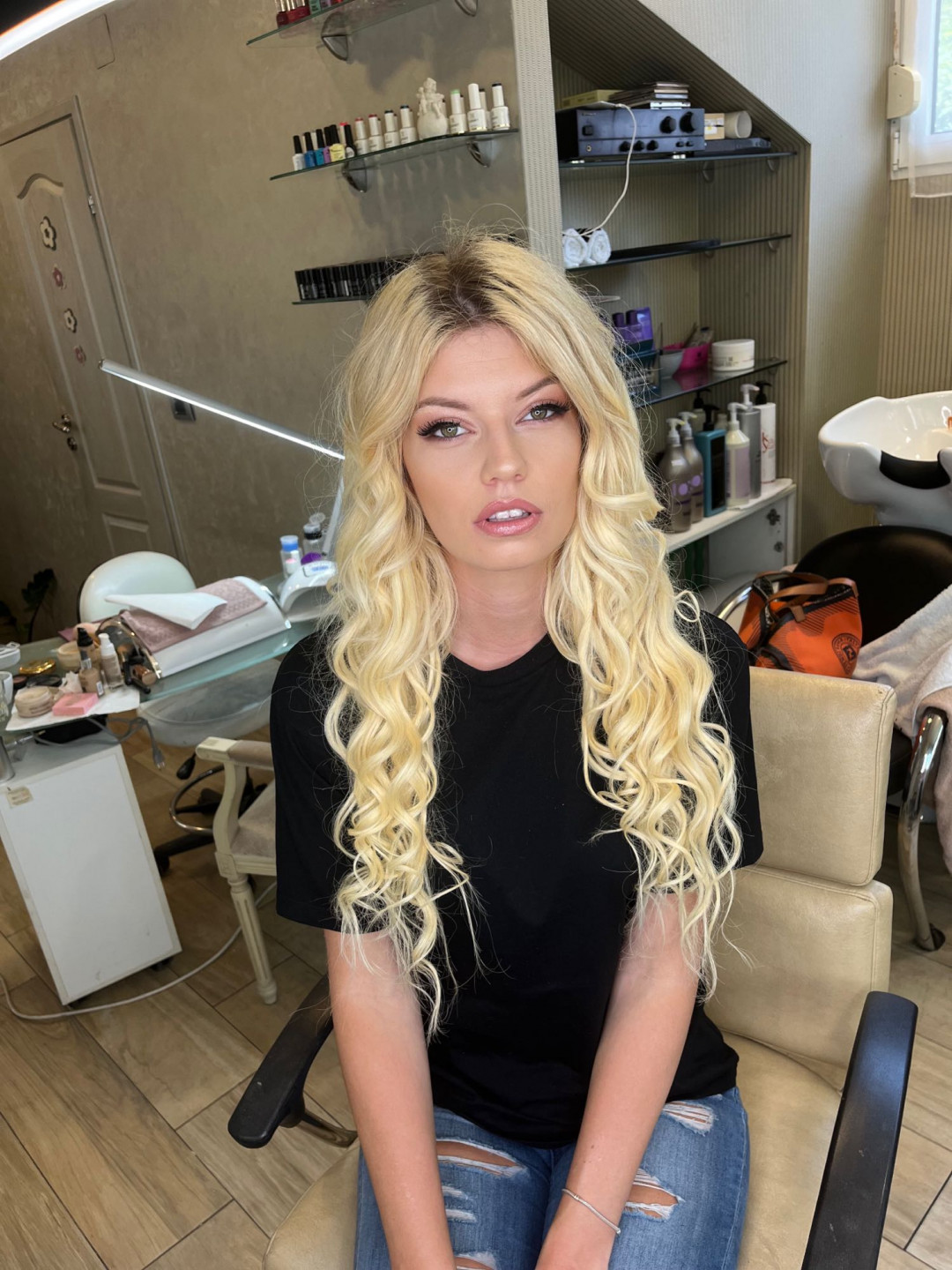 Bibi beauty centar #beograd Make-up / šminkanje Profesionalno šminkanje + veštačke trepavice + svečana frizura