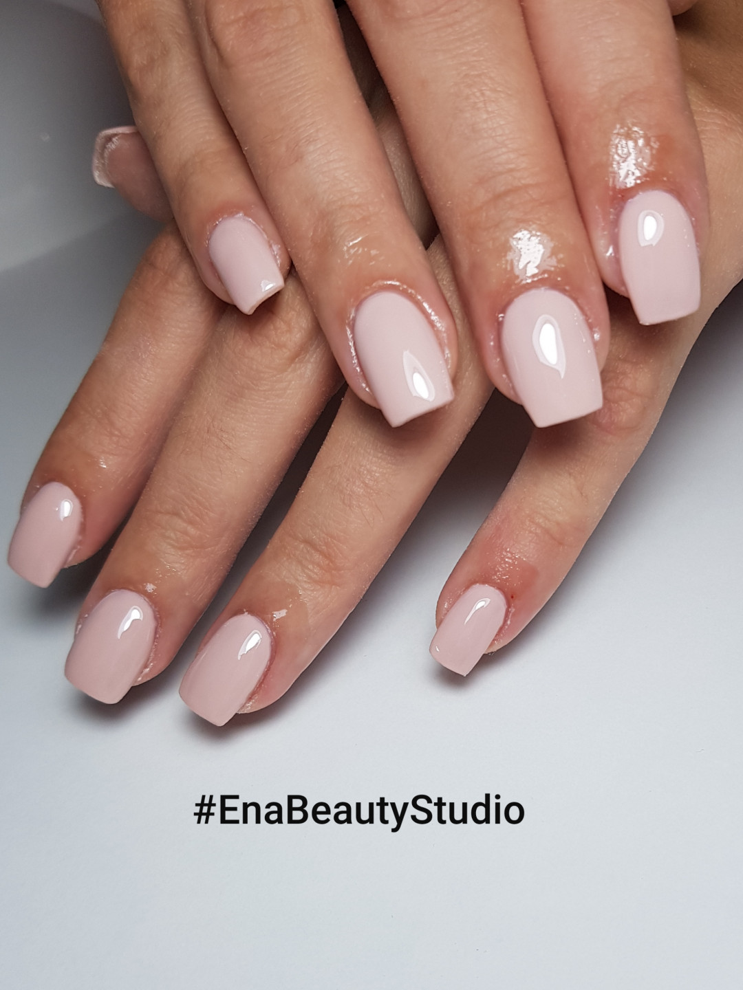 Ena beauty studio #nis Ojačavanje noktiju Izlivanje noktiju gelom - S duzina