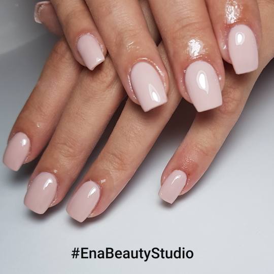 Ena beauty studio #nis Ojačavanje noktiju Izlivanje noktiju gelom - S duzina