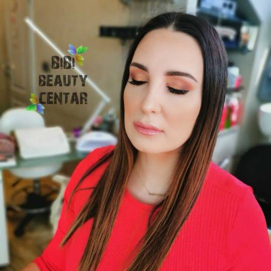 Bibi beauty centar #beograd Make-up / šminkanje Profesionalno šminkanje + veštačke trepavice mak