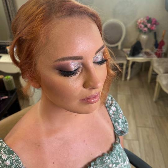 Bibi beauty centar #beograd Make-up / šminkanje Profesionalno šminkanje + veštačke trepavice mak