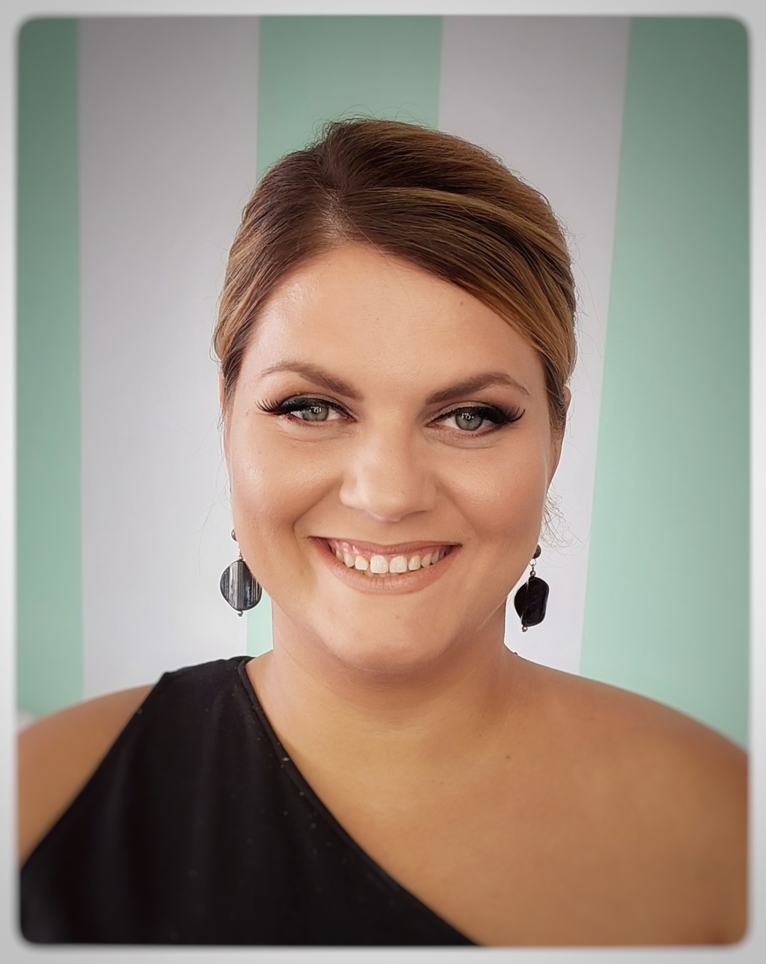 Profesionalno šminkanje + veštačke trepavice - Albina Unisex Studio Lepote, Temerin Make-up / šminkanje Lice Make-up / šminkanje, Temerin, Centar