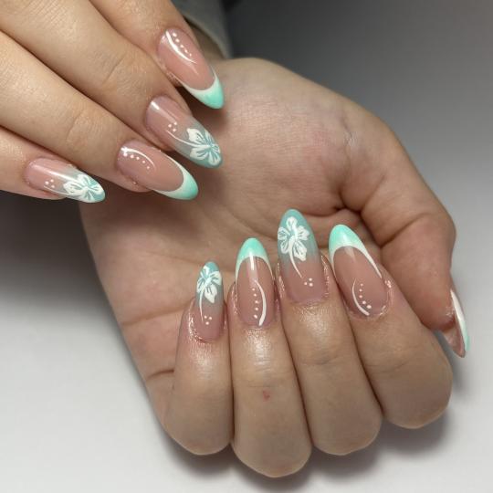 Princess beauty salon #nis Izlivanje noktiju Izlivanje noktiju gelom - L dužina