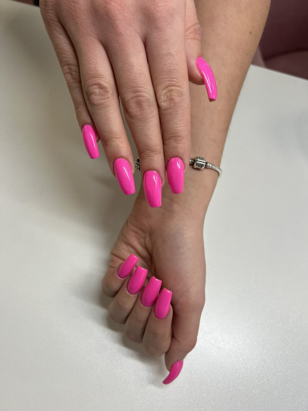 Grkinja Beauty Studio #krusevac Korekcija noktiju Korekcija noktiju - salonski rad