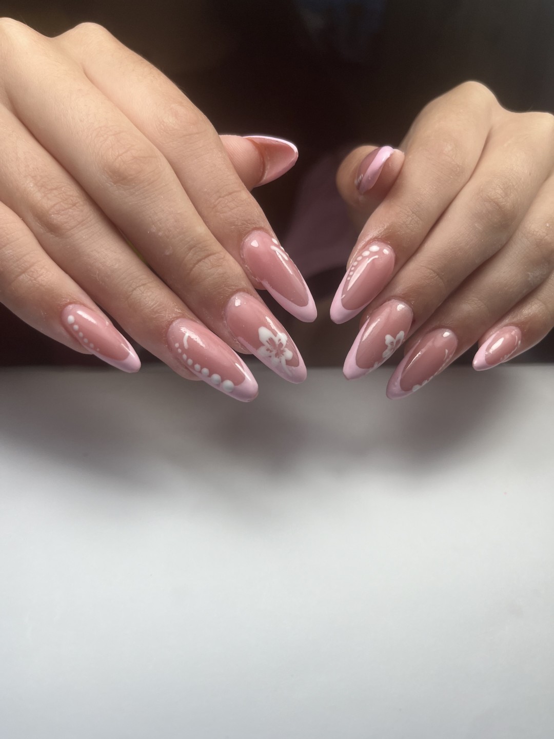 Kokilie Beauty Studio #novisad Ojačavanje noktiju Izlivanje dugih noktiju