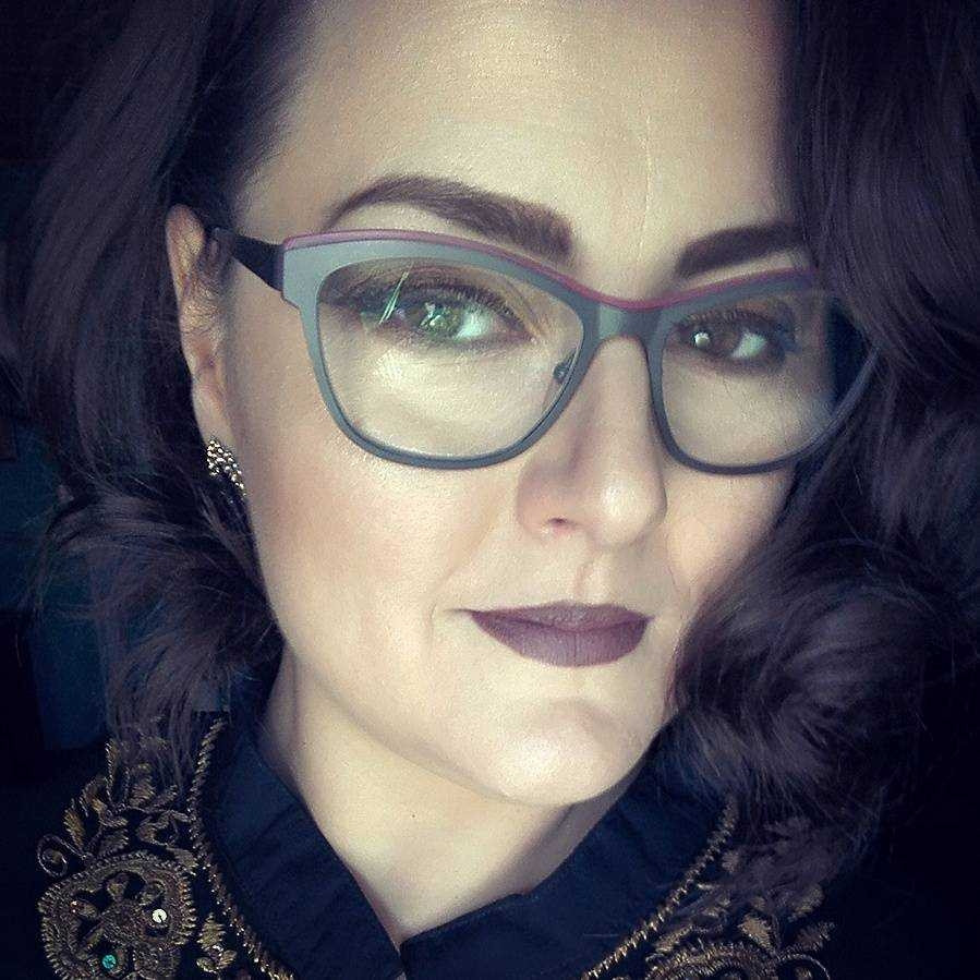 Nebulas M #beograd Make-up / šminkanje Profesionalno šminkanje + veštačke trepavice