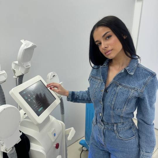 GM Beauty studio #beograd Tesla body former користи електро магнетну техн