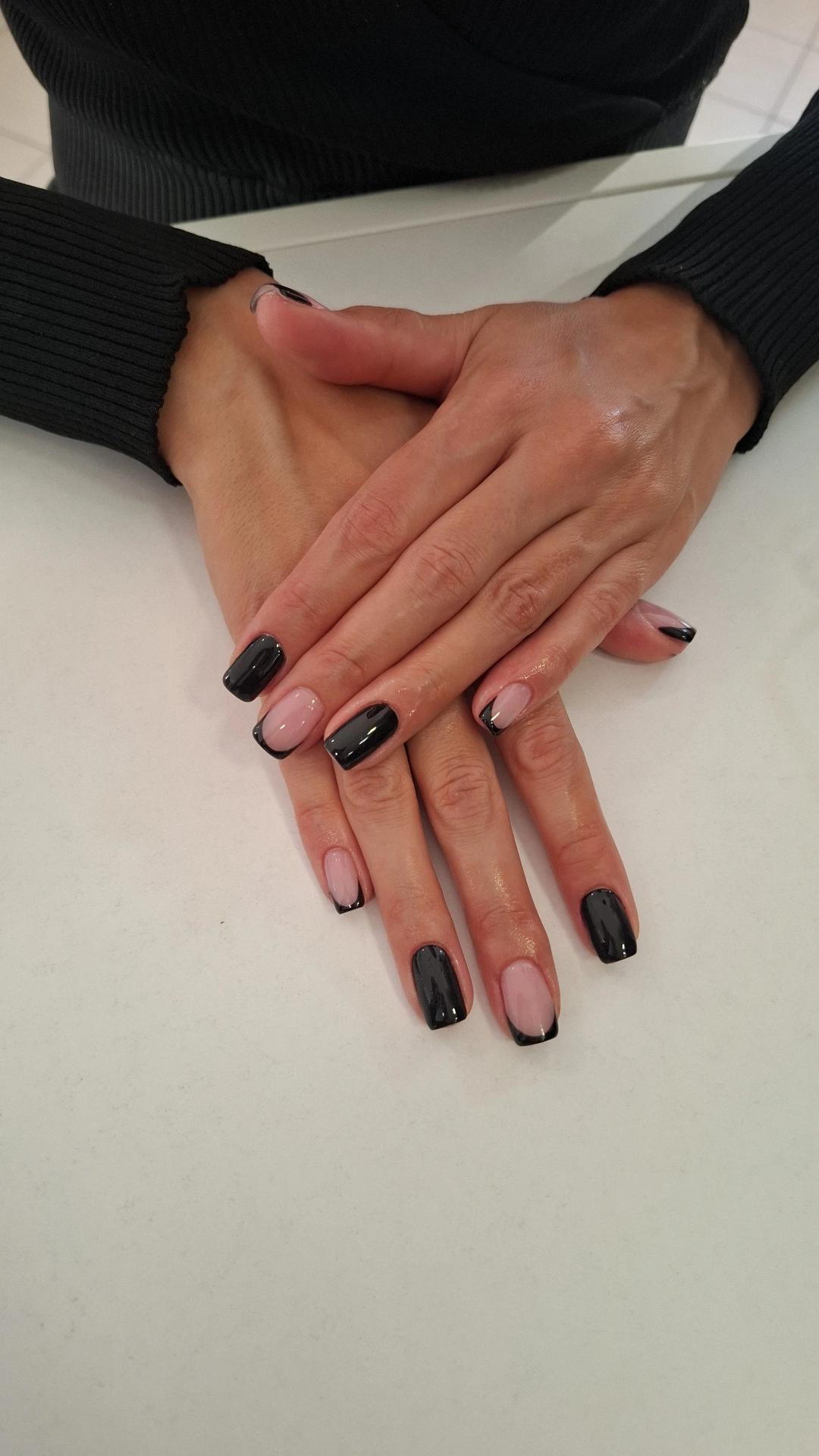 Rubber baza - Voyage beauty, Beograd Ojačavanje noktiju Nokti Ojačavanje noktiju, Beograd, Zvezdara