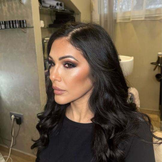 Bibi beauty centar #beograd Make-up / šminkanje Profesionalno šminkanje + veštačke trepavice fri