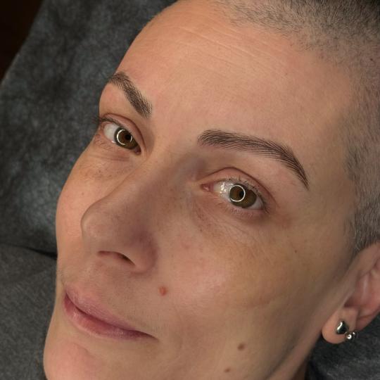 Kult #beograd Obrve Hairstroke obrve