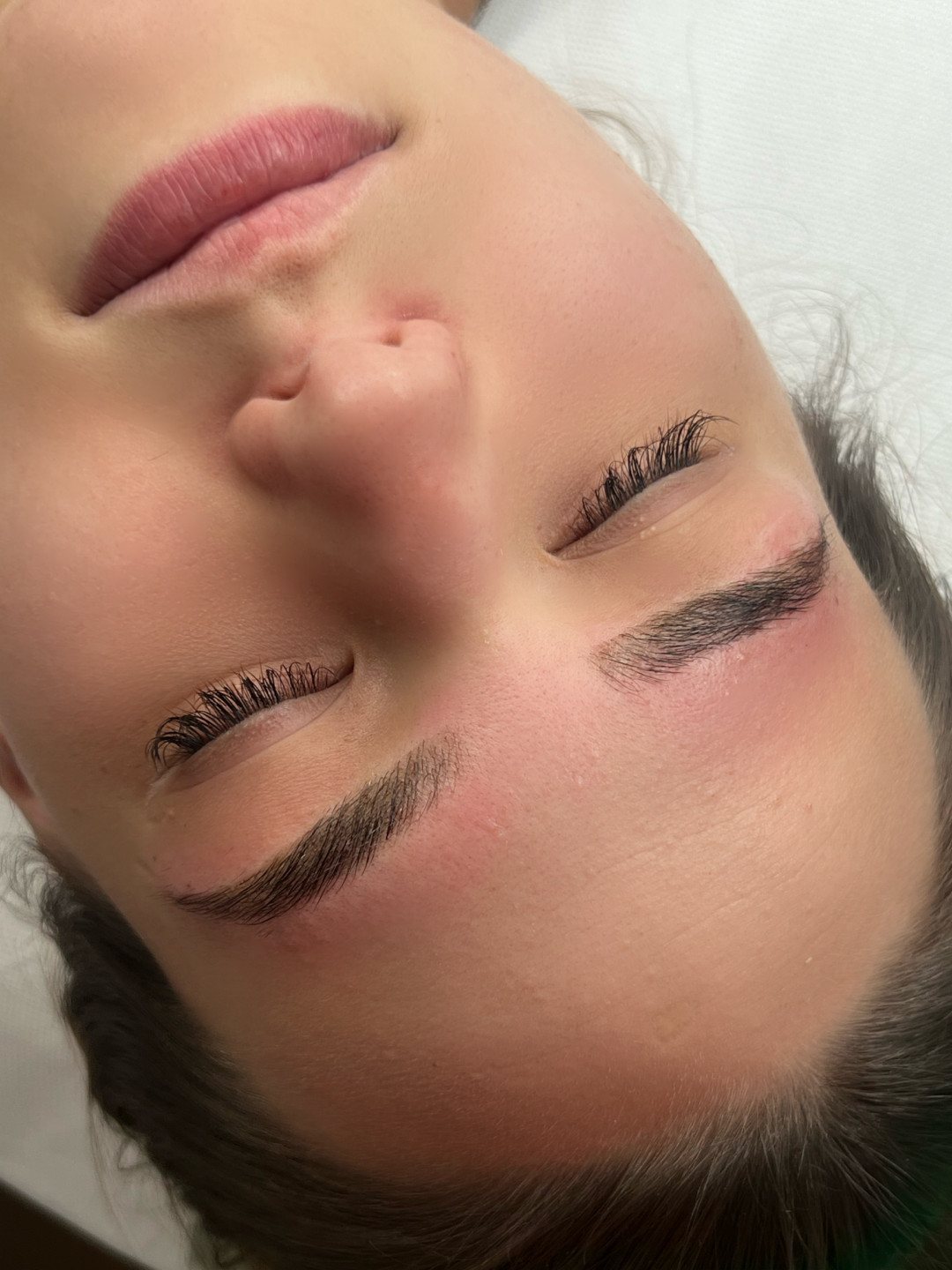 Alexandria Brow&Beauty lounge #beograd Obrve Oblikovanje i farbanje obrva