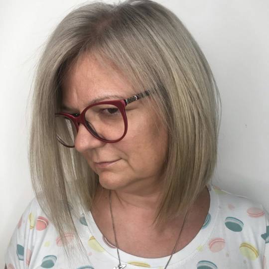 Cut 'n' Go #novisad Blajhanje kose Blajhanje - kosa srednje dužine