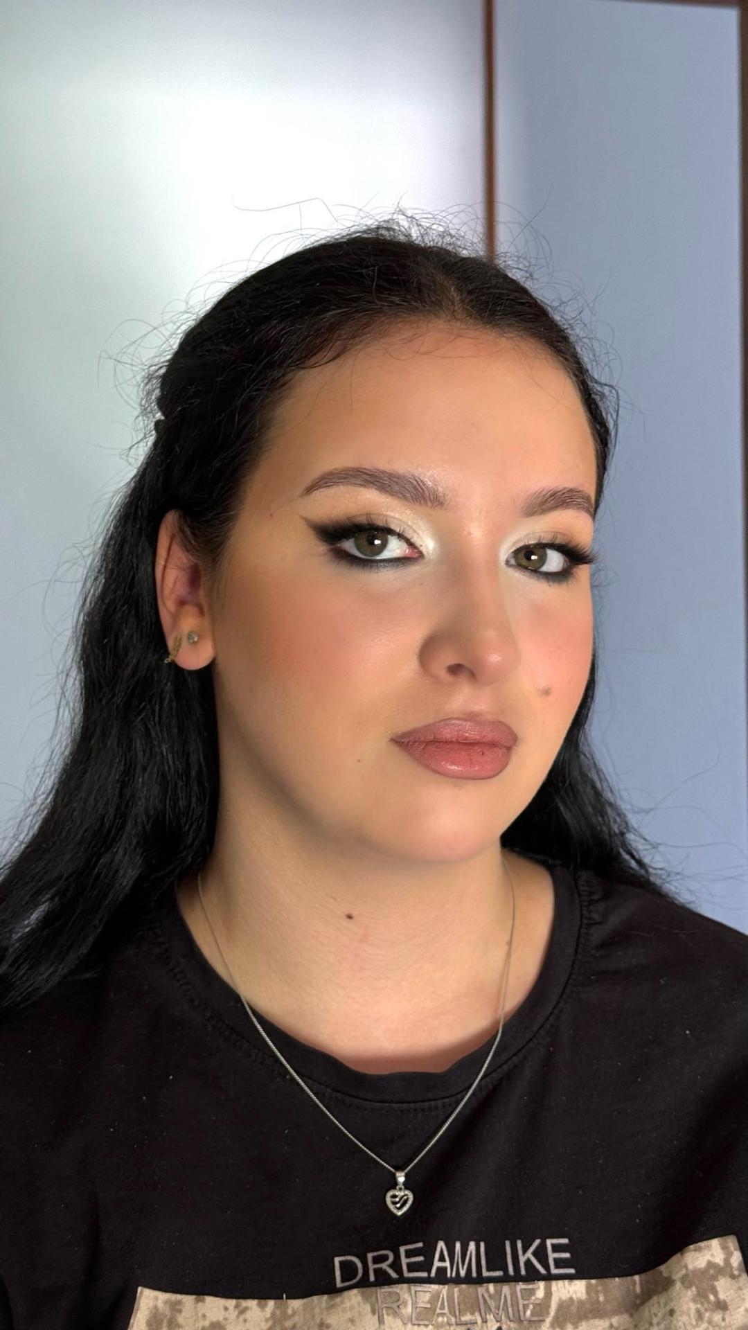 Profesionalno šminkanje + veštačke trepavice - Dasha__Beauty, Beograd Make-up / šminkanje Lice Make-up / šminkanje, Beograd, Centar, Stari grad, Dorćol