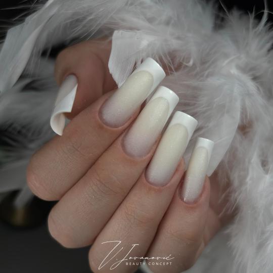 BEAUTY CONCEPT Viktor Jovanović #subotica Nadogradnja noktiju Izlivanje noktiju - L veličina