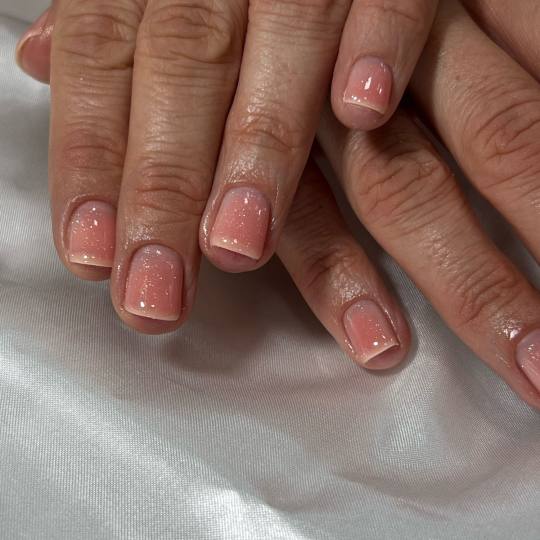 Studio Imela #beograd Ojačavanje noktiju Rubber baza