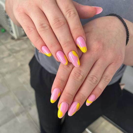 Beauty Corner TP #beograd Ojačavanje noktiju Ojačavanje noktiju gelom - M dužina Ojacanje gelom