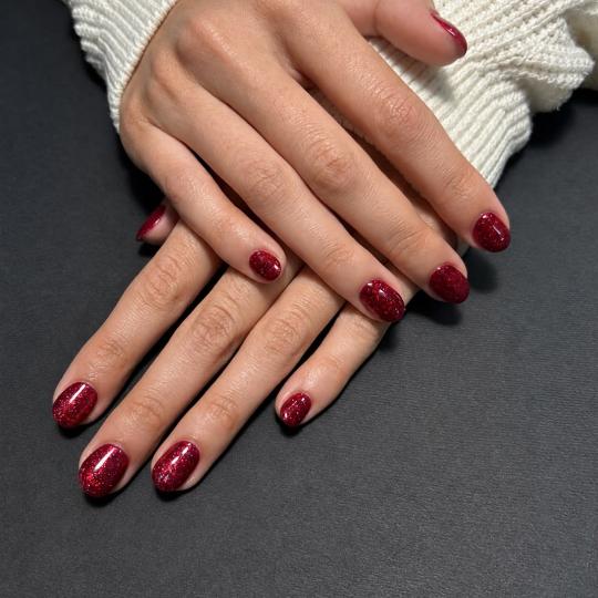 Shishi beauty studio #beograd Ojačavanje noktiju Ojačavanje prirodnih noktiju gelom S dužina + sp