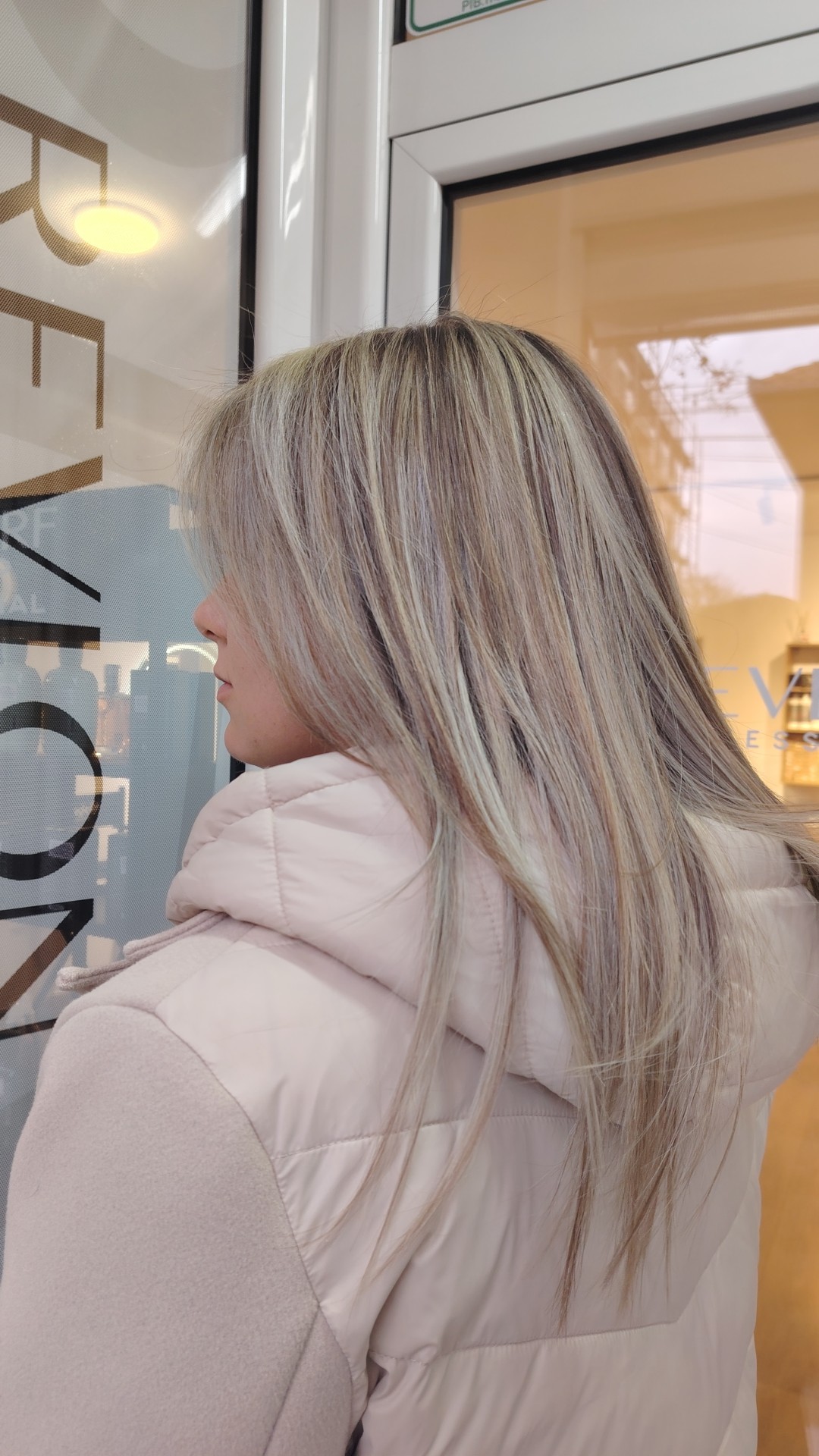 Pramenovi na foliju - kosa srednje dužine - Mstyle3, Beograd Pramenovi Frizerski saloni Pramenovi, Beograd, Zemun Centar