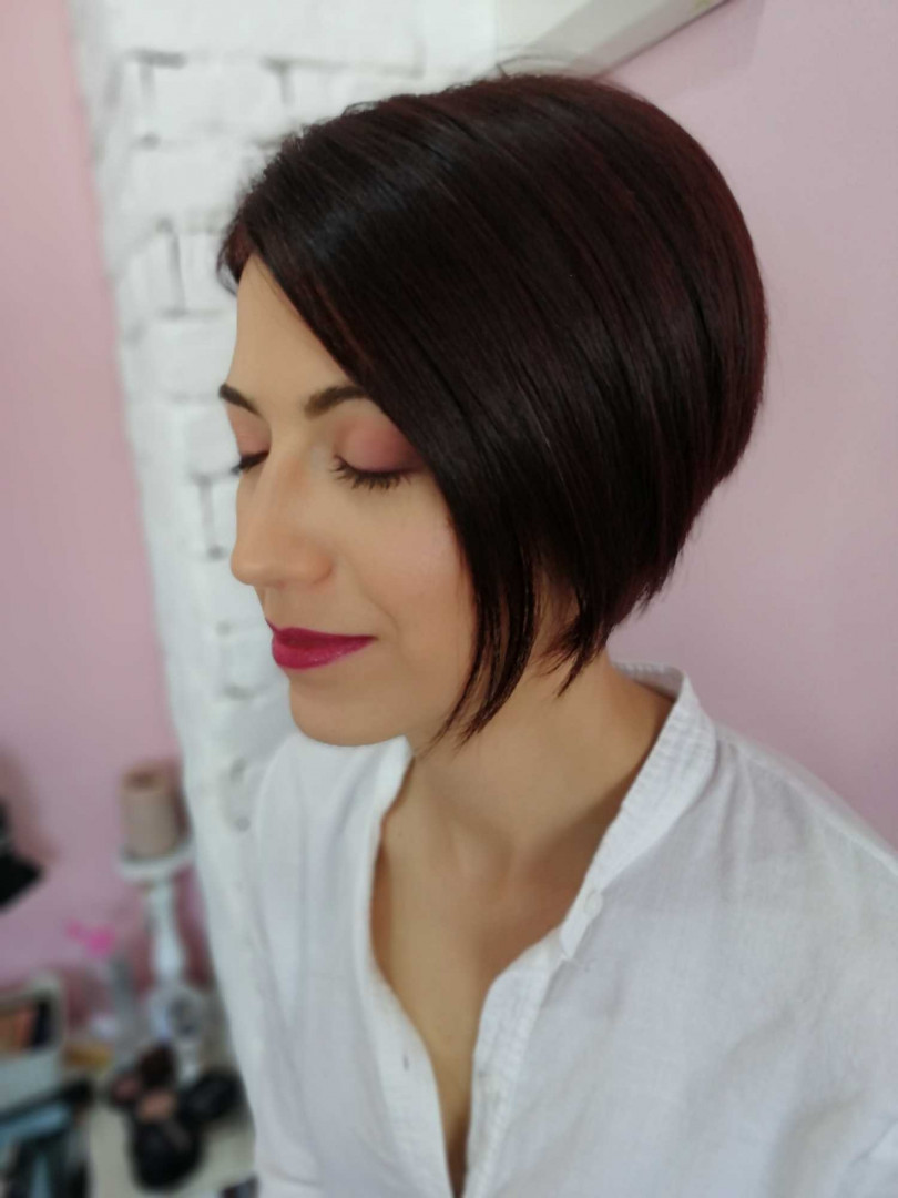 Express Beauty #beograd Make-up / šminkanje Feniranje kose + profesionalno šminkanje (bez veštačkih trepavica)