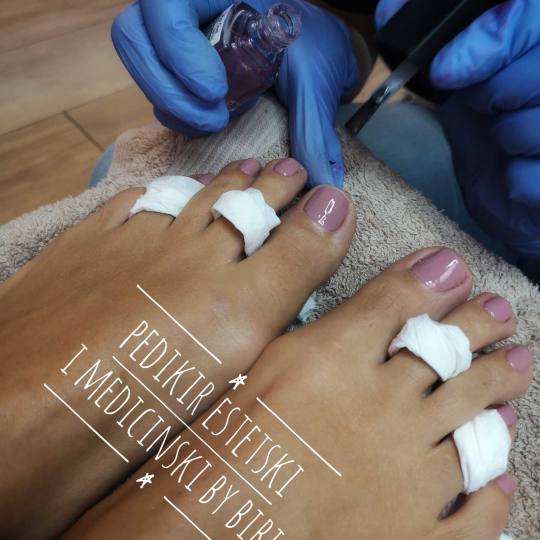 Bibi beauty centar #beograd Estetski pedikir Estetski pedikir + gel lak pedikir by bibi