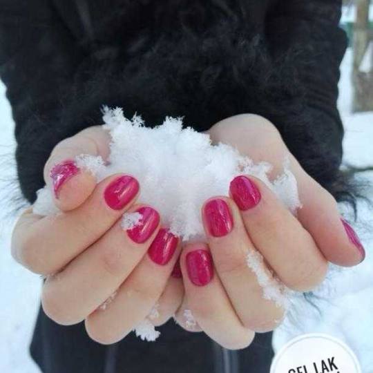 Bibi beauty centar #beograd Manikir Ojačavanje prirodnih noktiju gelom nails by bibi