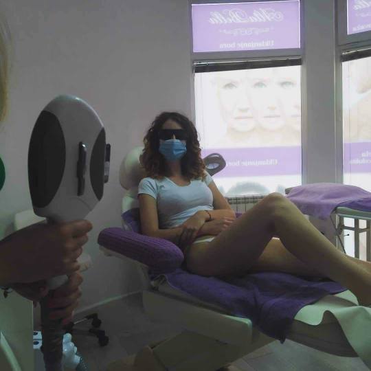 AltaBella Batajnica #beograd Laserska epilacija Laserska epilacija celih nogu - za dame