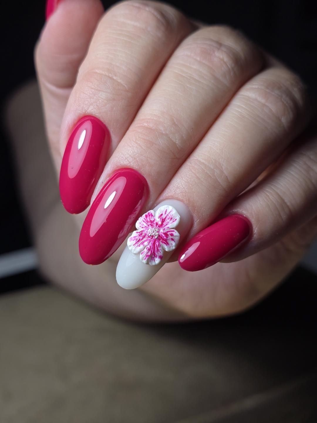Izlivanje noktiju gelom - L dužina - Aurelia beauty, Beograd Izlivanje noktiju Nokti Izlivanje noktiju, Beograd, Medaković, Braće Jerković