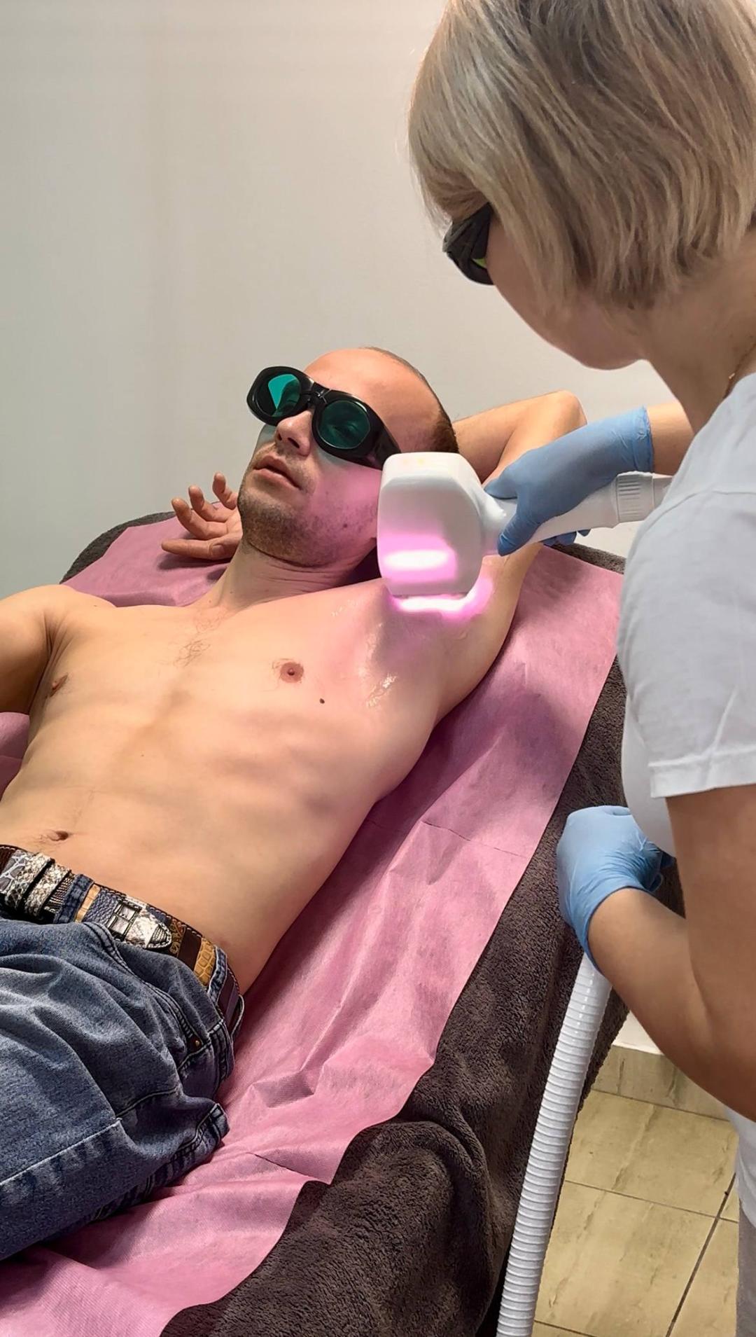 Beauty Lab Ženska Tajna #novisad Laserska epilacija Laserska epilacija leđa + stomaka - za muškarce