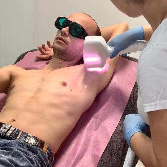 Beauty Lab Ženska Tajna #novisad Laserska epilacija Laserska epilacija leđa + stomaka - za muškar