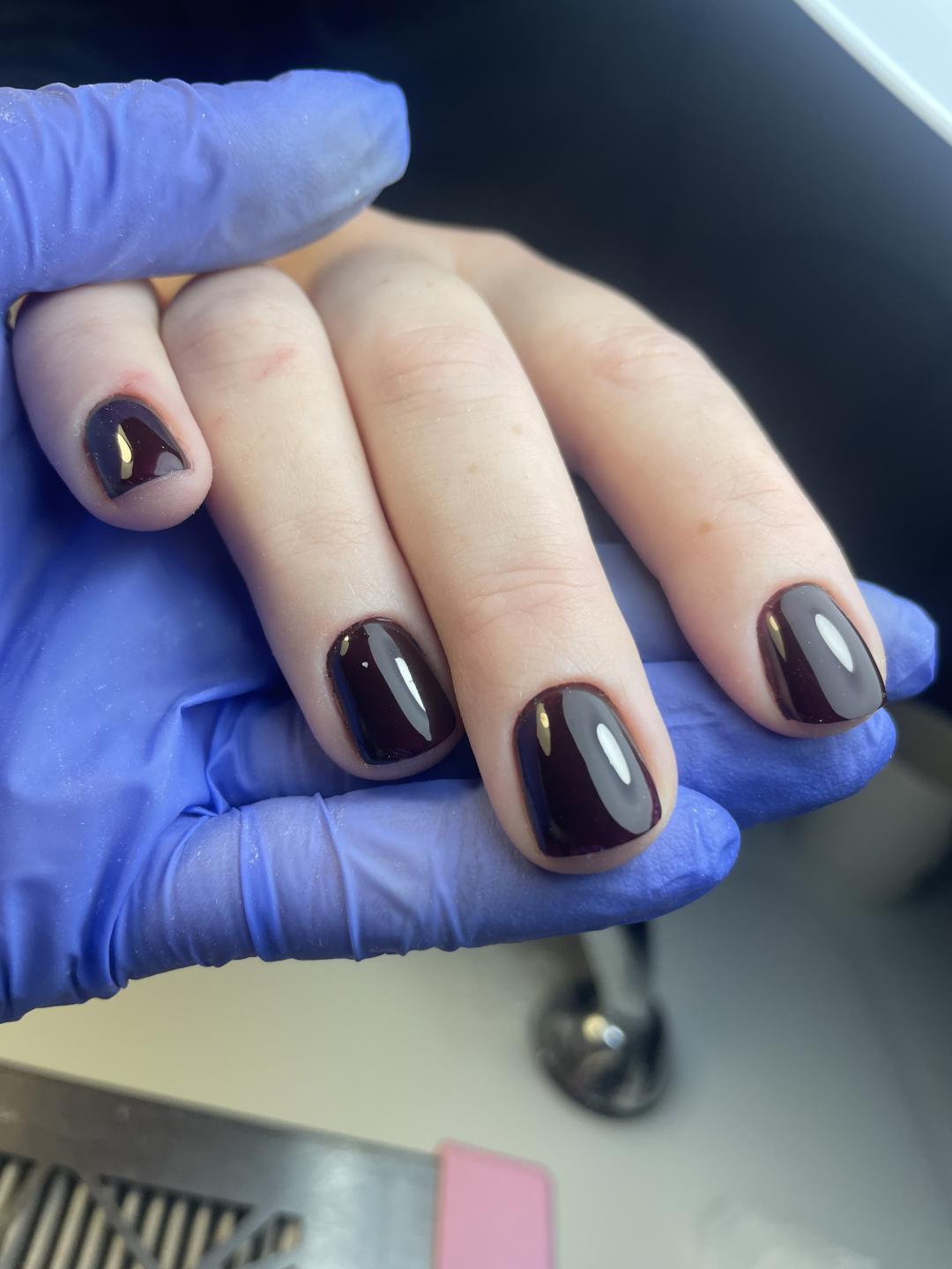 Manikir + rubber baza - Studio Atina, Beograd Manikir Nokti Manikir, Beograd, Zvezdara