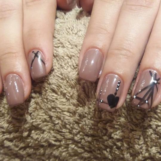 Baroque #beograd Izlivanje noktiju Izlivanje noktiju gelom - dugi nokti