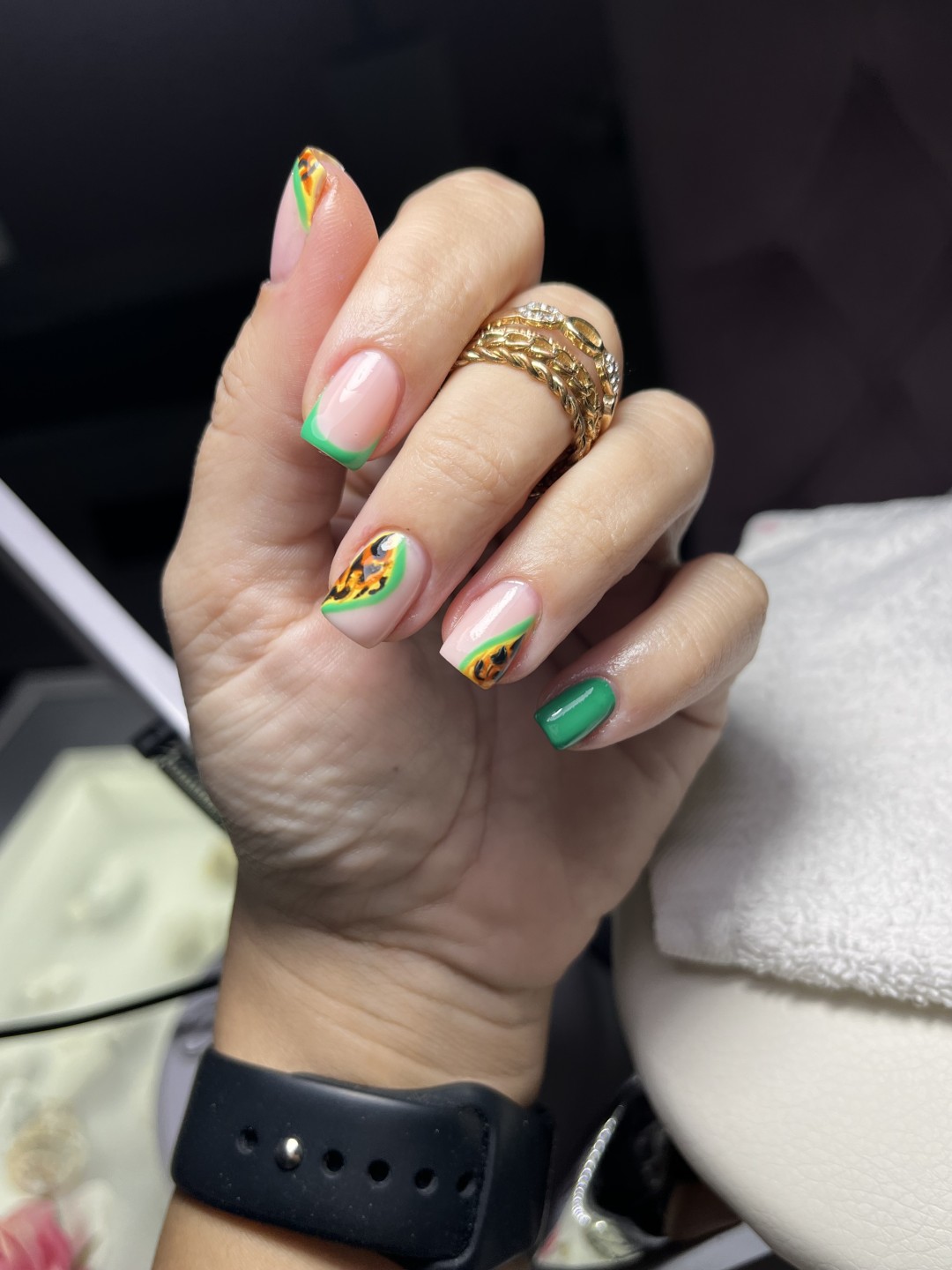 Studio Moldovan #beograd Ukrašavanje noktiju Nail art - jednostavan