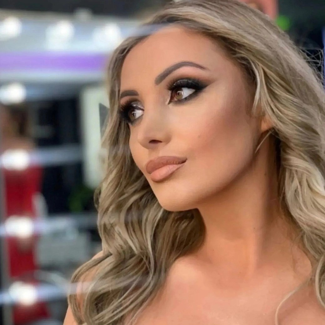 Profesionalno šminkanje - večernja šminka - Just me, Beograd Make-up / šminkanje Lice Make-up / šminkanje, Beograd, Vračar, Čubura, Crveni krst