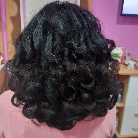 Nataly Trend Studio #novisad Feniranje na lokne sa volumenom.