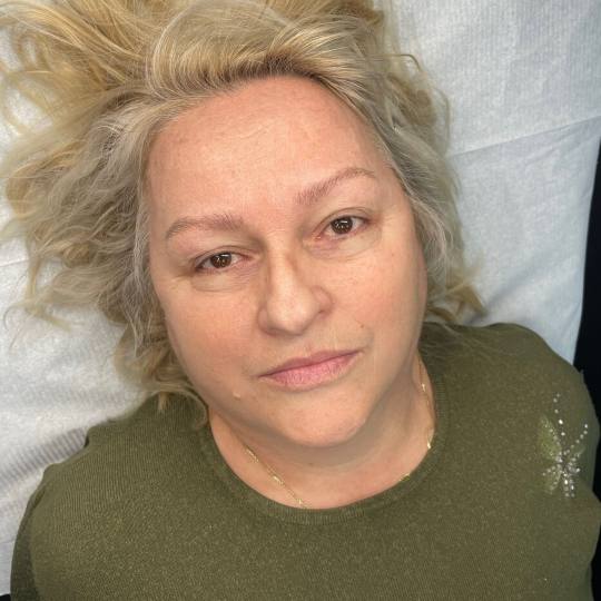 Revive - Skin & ink #beograd Trajna šminka Hairstroke obrve