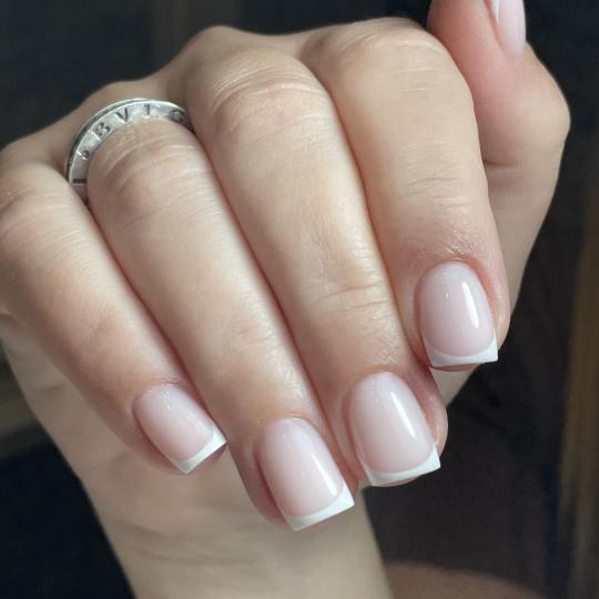Nails Studio #beograd Korekcija noktiju Korekcija noktiju gelom