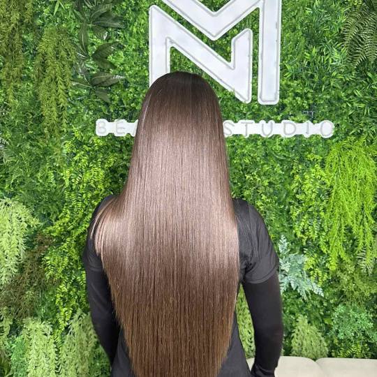 MN Beauty studio #beograd Žensko šišanje Žensko šišanje + feniranje - duga kosa