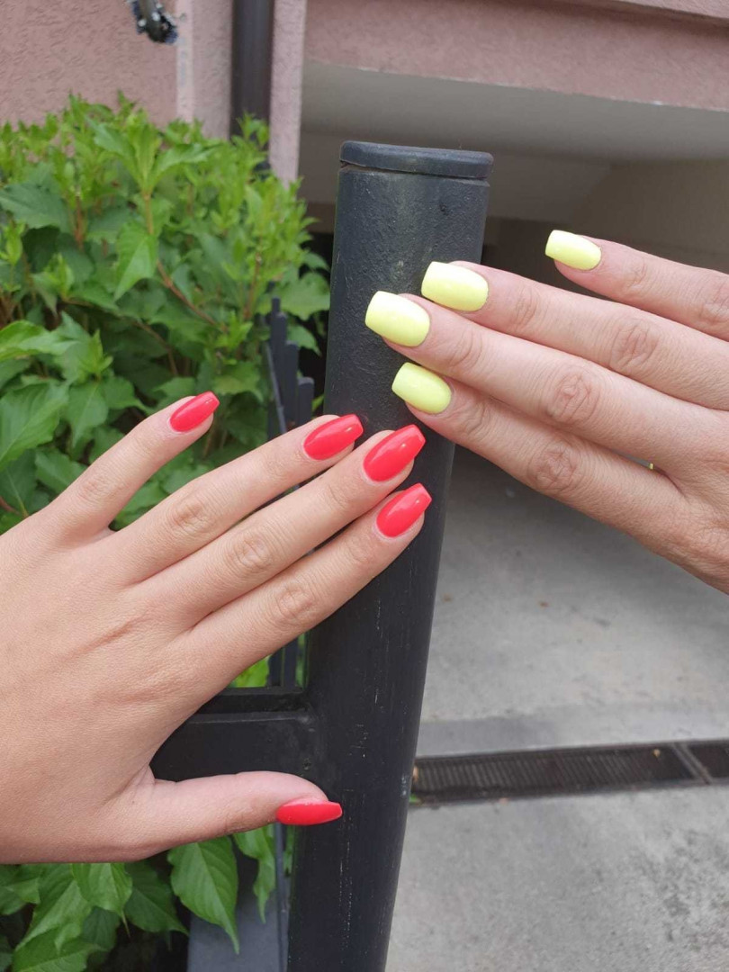 D&D Beauty Center #beograd Nadogradnja noktiju Nadogradnja noktiju tipsama - gel lak