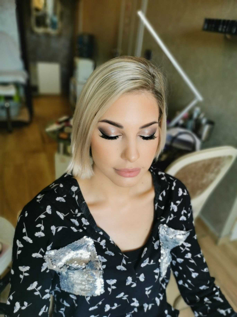 Bibi beauty centar #beograd Make-up / šminkanje Profesionalno šminkanje + veštačke trepavice