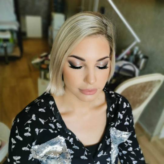 Bibi beauty centar #beograd Make-up / šminkanje Profesionalno šminkanje + veštačke trepavice Mak