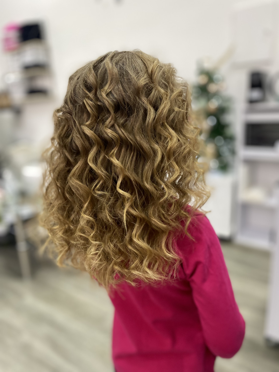Lovely Style #beograd Uvijanje, lokne i talasi Afro lokne - srednja dužina kose